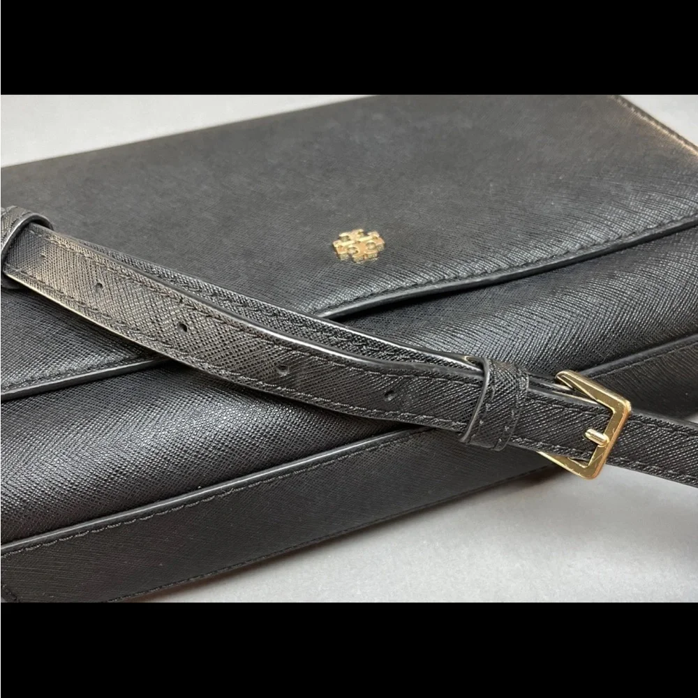 TORY BURCH Emerson Combo Chelsea Crossbody in‎ Black